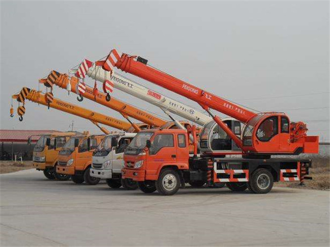 宣恩县设备出现故障导致停工，怎么处理？是否有备用设备替换？