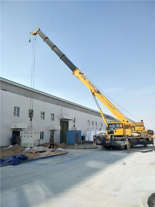 宣恩县“超载就喊停”—— 吊车的 “重量保镖” 技术